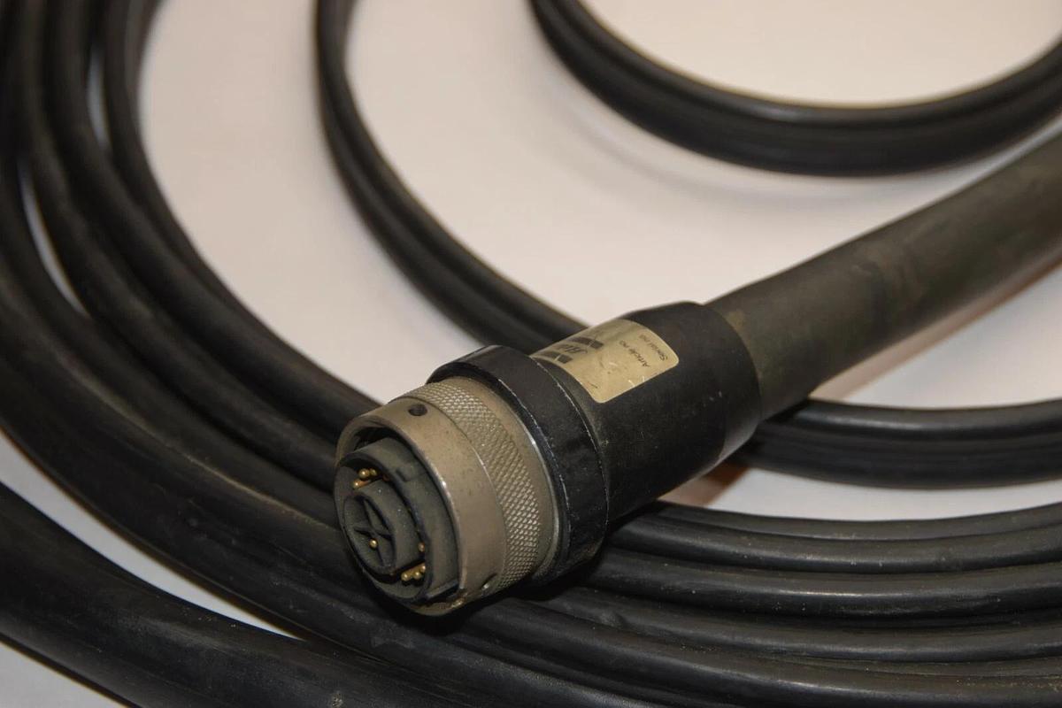 Used ATLAS COPCO 4220 0982 10 4220098210 SS4 30' Nutrunner Extension Control Cable