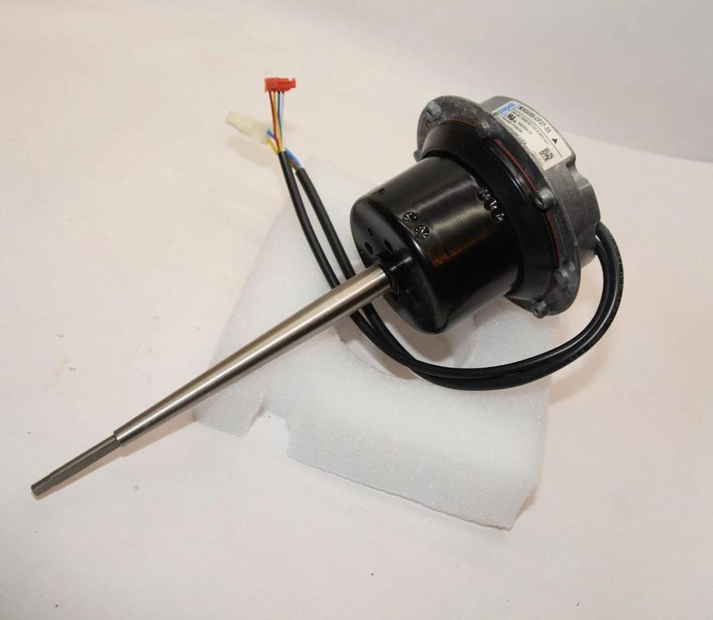 EBMPAPST Axial Fan M3G055-CF27-33 230Vac 50/60Hz M3G055CF2733 (NEW)