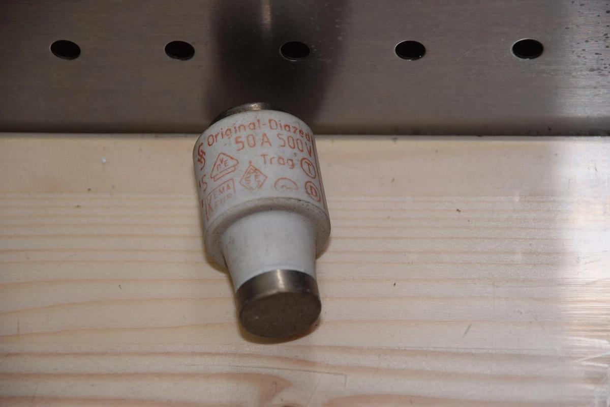 Siemens Original Diazed 50A 500V 50Amp Trag Fuse 50 A (NOS)