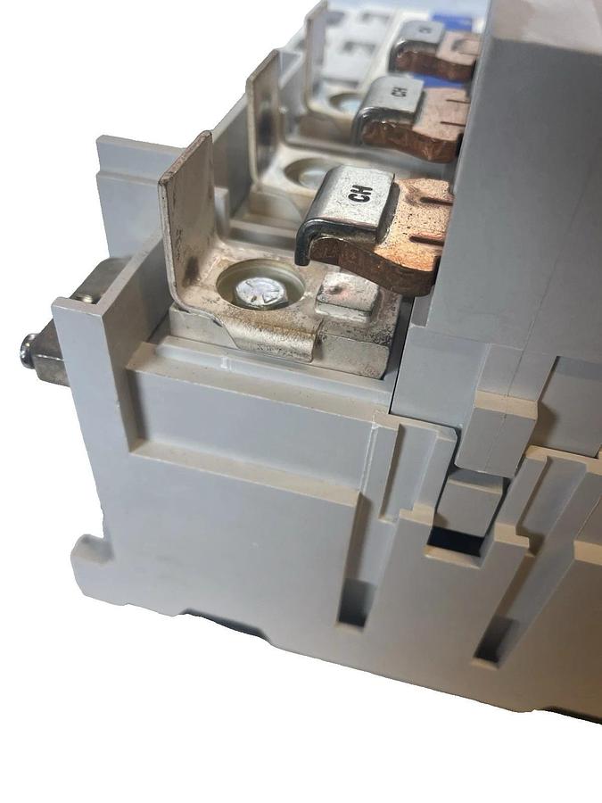 Cutler-Hammer Westinghouse W201K5CF Size 5 Motor Starter 1A96727E01  NEW Takeout