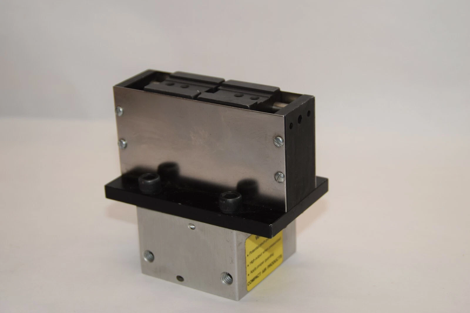 (NEW) COMPACT AIR PBG202X12 Pneumatic Gripper