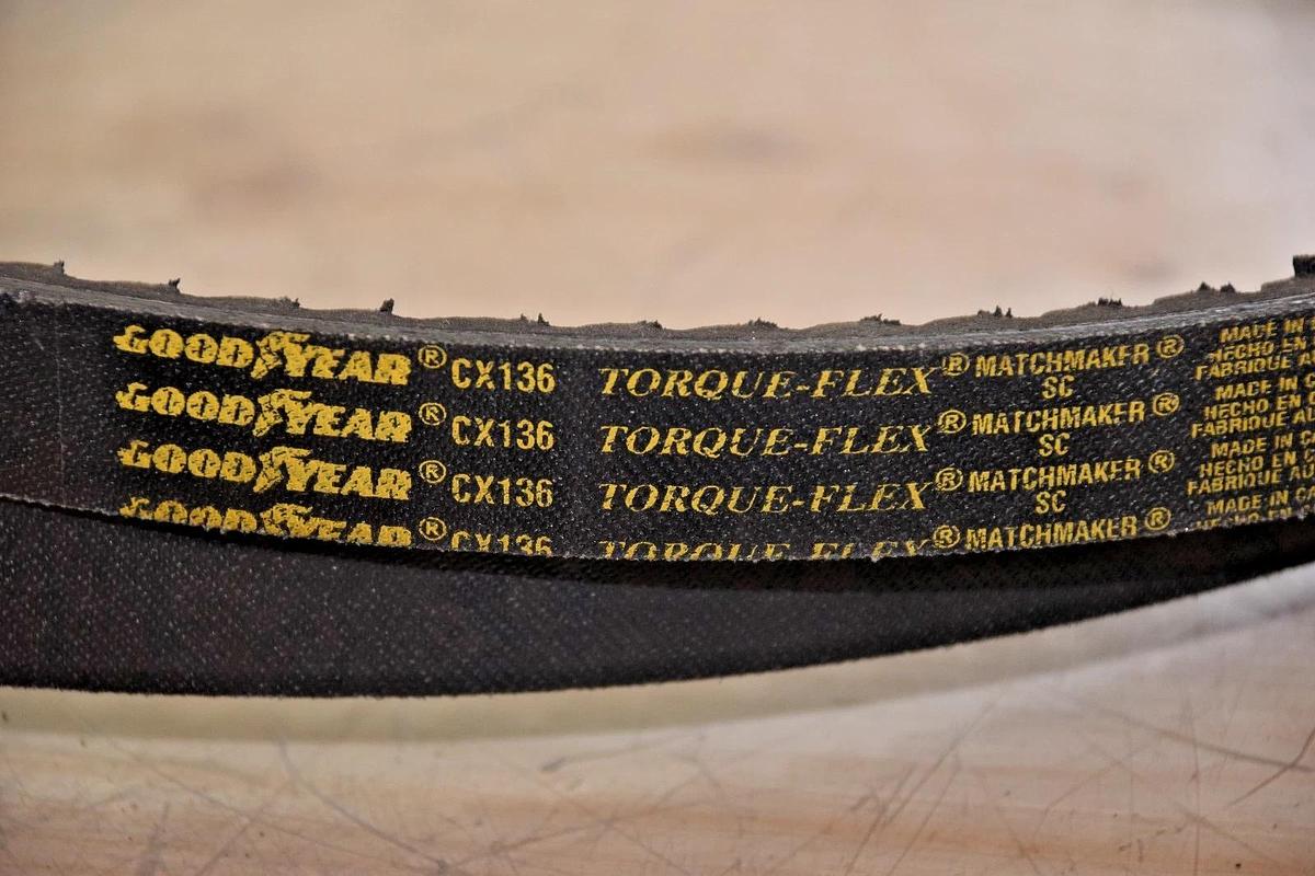 GOODYEAR Cogged Belt CX136 MATCHMAKER SC TORQUE-FLEXNEW