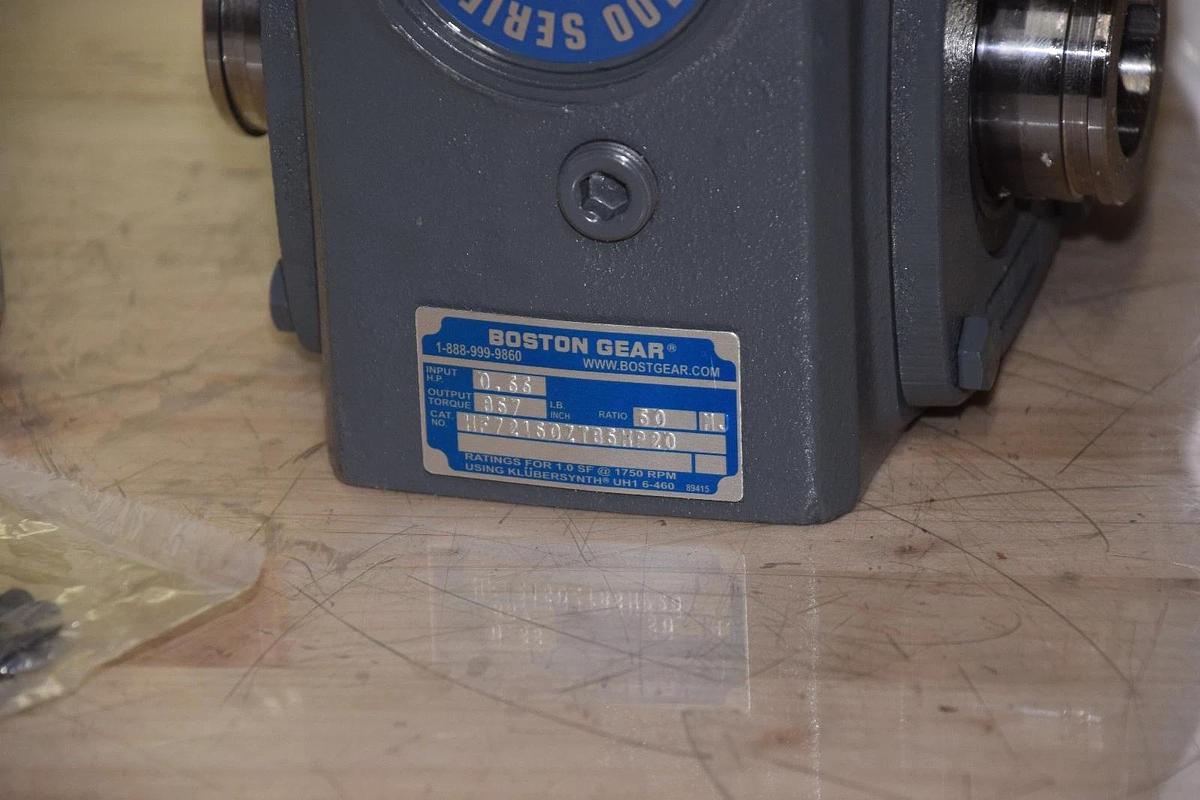 BOSTON GEAR HF72150ZTB5HP20 0.66HP GEAR REDUCER NEW