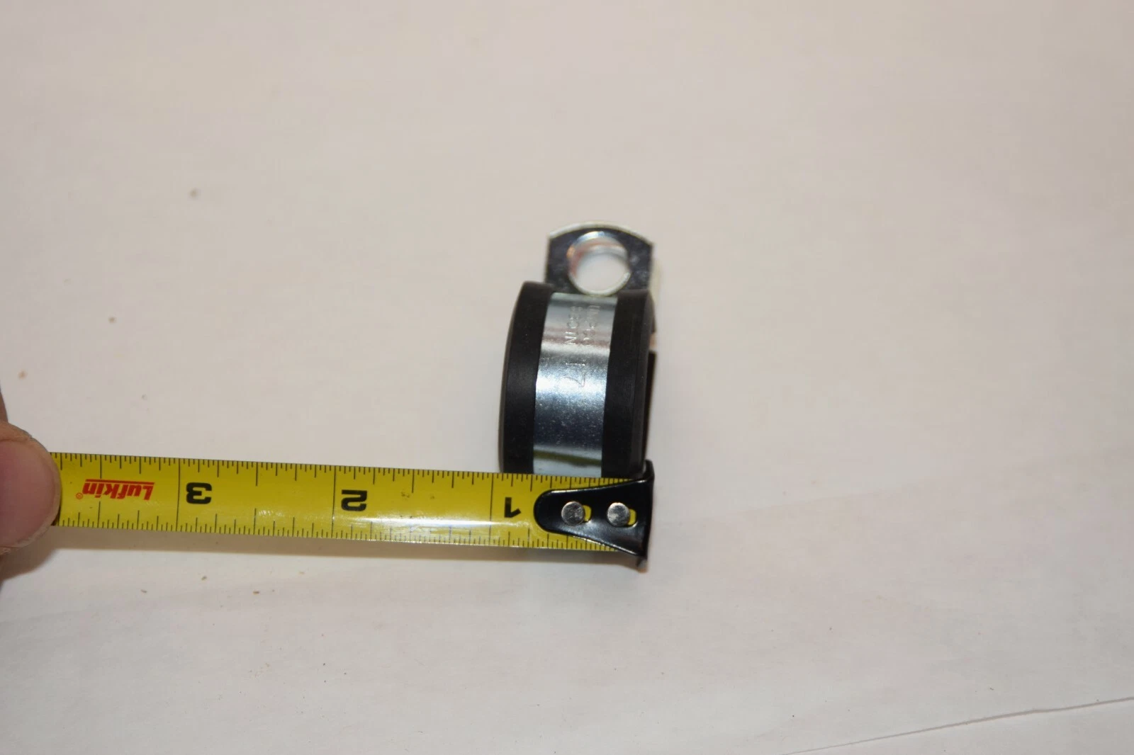 (Lot of 25) Umpco Cushioned Loop Clamp Clamps S801N17 S8O1N17 1" wire NEW