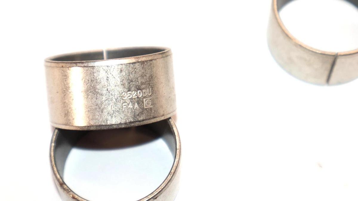 3520DU 1-3/8" Spit Bearing Sleeve (New - Lot 8)