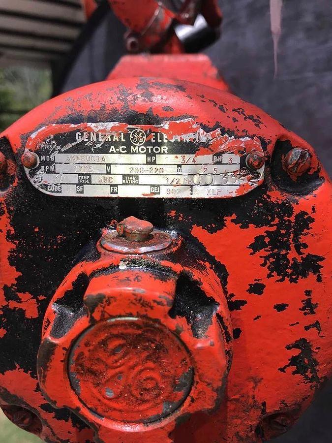 Used Yale chain hoist 1 ton 2000 lb 10' Chain Drop  5K48DC1A 3/4HP 3Ph 208-220v