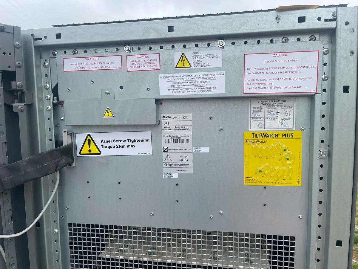 Used Schneider APC Galaxy 5000 UPS, Power Supply, 60kva, 72-174001-00 72-174052-10