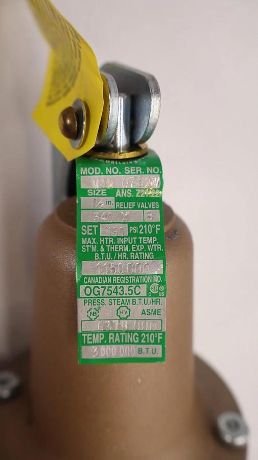 (NEW) WATTS M15 0752W 1-1/2" 340x8 150psi Pressure Relief Valve