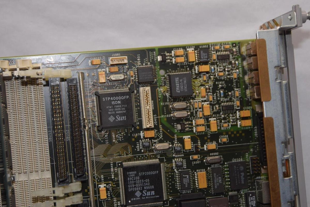 Used SUN MICROSYSTEMS 270-2324-05 270232405 J0304J0305 Circuit Board / Card