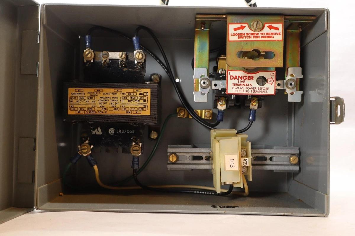 Used SQUARE D SK5271M Series A Class 9070 Transformer Disconnect