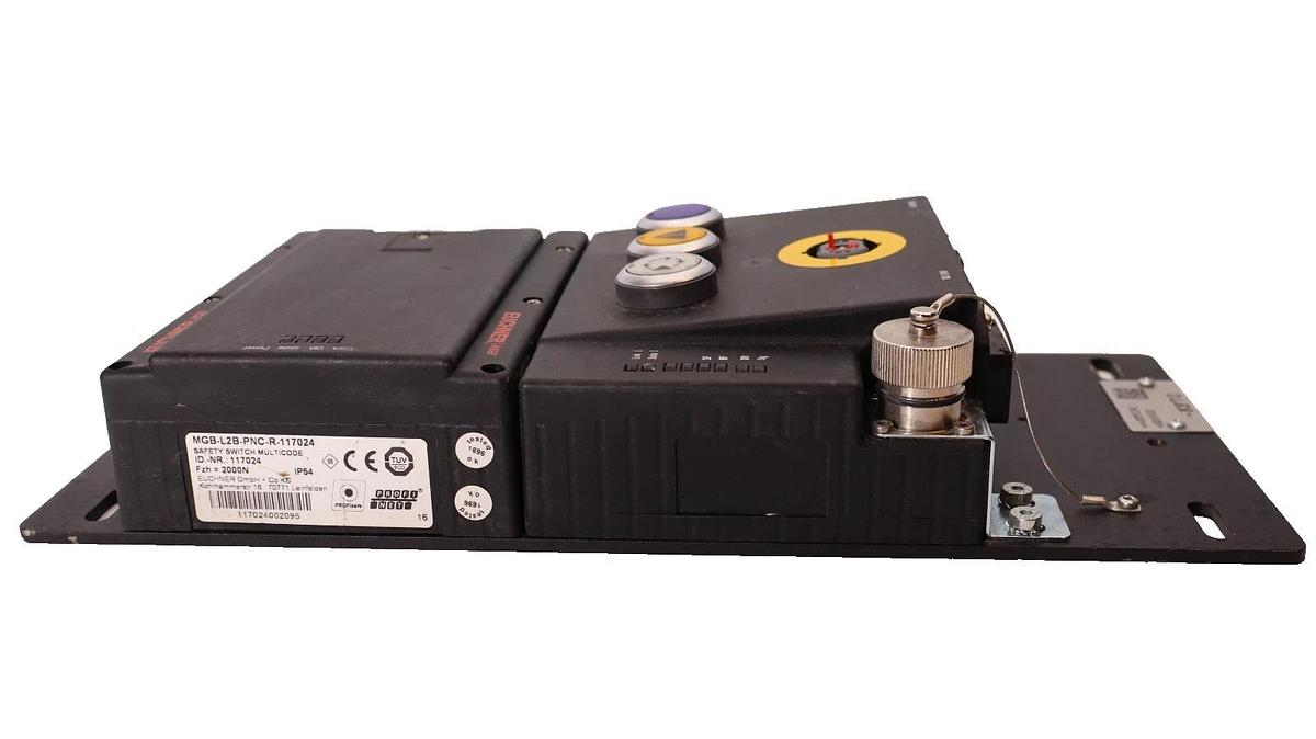 Used EUCHNER Safety Switch Module MGB-L2B-PNC-R-117024 *As is- missing front button*