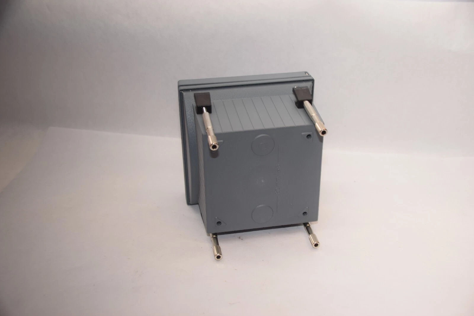 Used METTLER-TOLEDO COND 7100E F-2402COND-MT 24-230Vac/dc Conductivity Transmitter