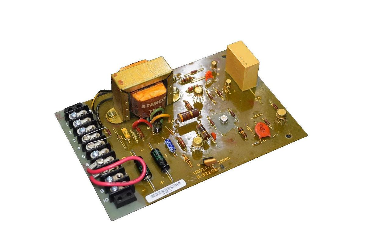 Udylite Circuit Board Card R-32206-2 20085, R-38057 230085
