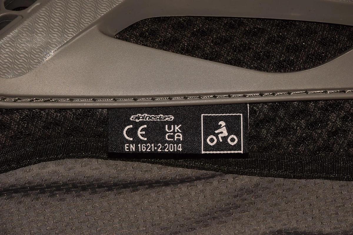 (New) BIONIC 6506823 Action V2 Protection Jacket Gray / Black / Yellow - Large