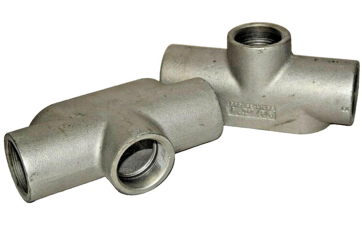 CROUSE-HINDS 2" Conduit Body TB67  (NEW Lot of 2)