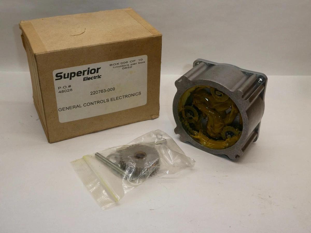 (NEW) SUPERIOR ELECTRIC 220763-009 220763009 1/2" Shaft Gear Head