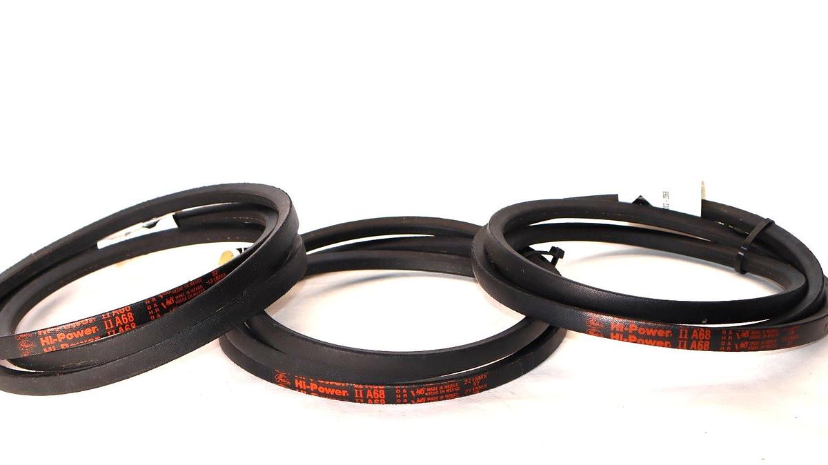 (NEW - Lot of 3) GATES A68 , 9002-2068 Hi-Power V-Belt
