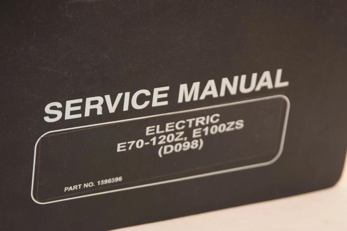 Used Hyster 1596596 Service Manual For Electric E70-120Z, E100ZS D098 E70 120Z repair