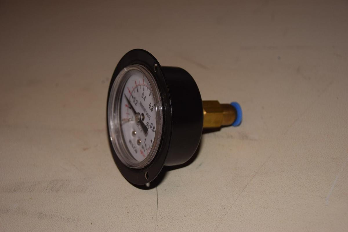 HISCO CL.1.5 0-1MPa PRESSURE GAUGE NEW
