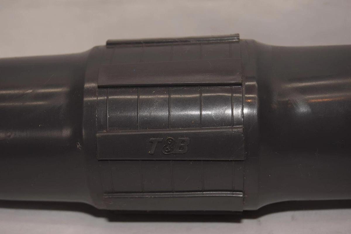 THOMAS & BETTS T&B OCAL 1-1/2" PVC Coated Conduit Body Straight Fitting Coupling