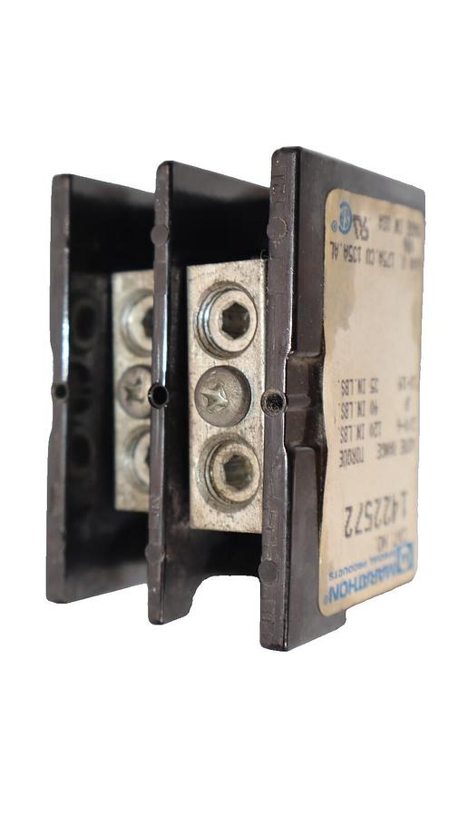 Used MARATHON 1422572 600V 175A 2P Terminal Block