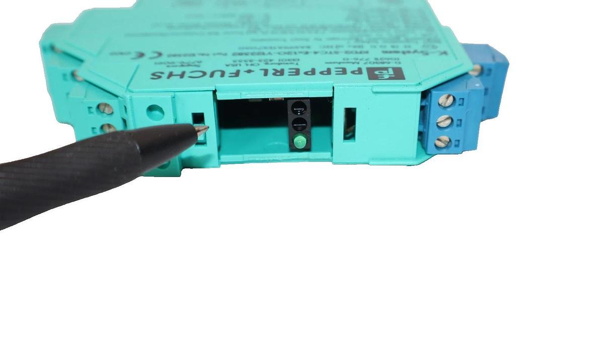 Used Pepperl + Fuchs KFD2-STC4-Ex120-Y122582 , 122582 35V Power Supply
