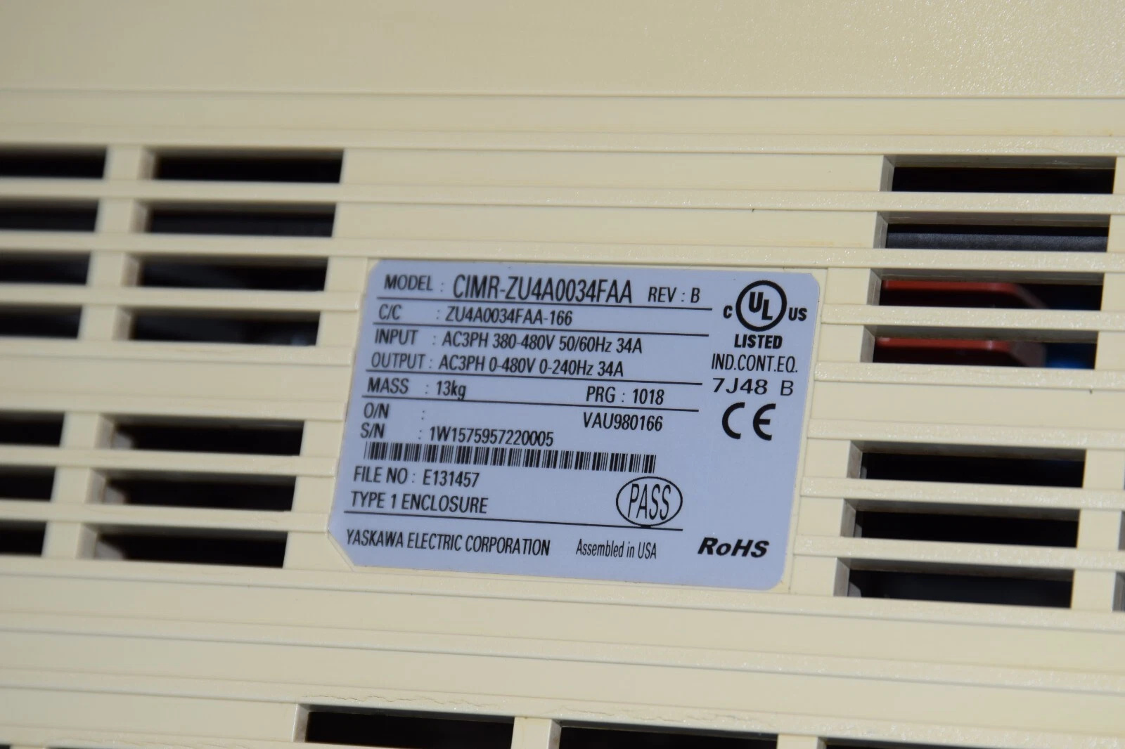 Used Yaskawa AC Drive Z1B1B034PMB Z1000 Bypass Inverter 3ph 480v 34a CIMR-ZU4A0034FAA