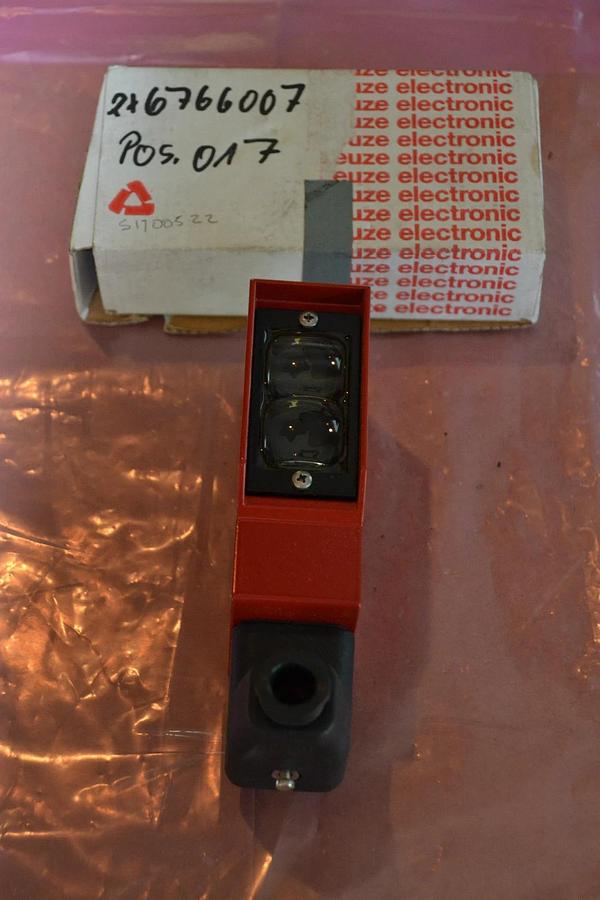 LEUZE ELECTRONIC SENSOR LS 85/7 LS85/7 LS 85 7 NEW