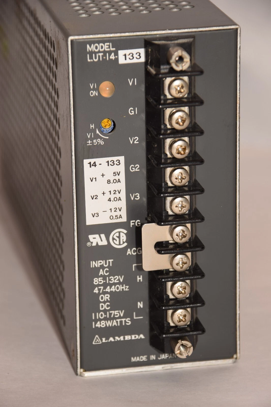 Used LAMBDA LUT-14-133 148W 110-175V Power Supply