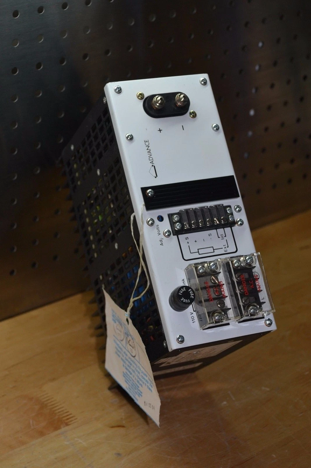ADVANCE POWER SUPPLIES LTD MG15-24C MG1524C MG15-24CV481 15V 24A 110-220 INPUT