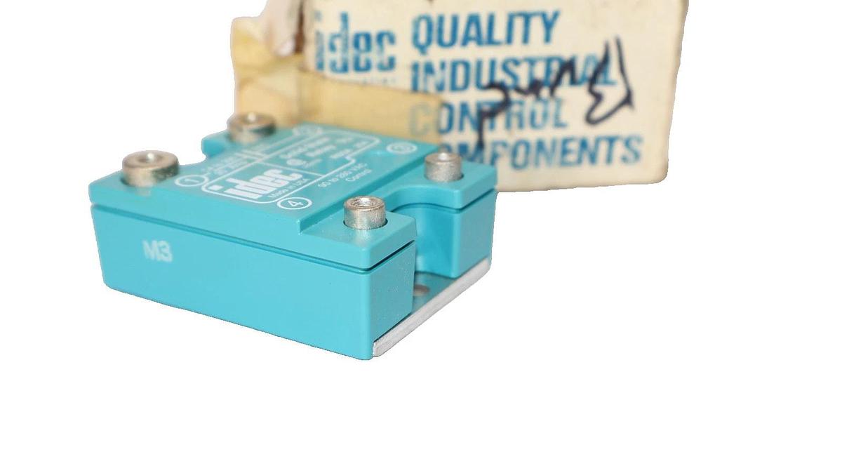 (NEW) IDEC RSSA 25A 90-280Vac Solid State Relay
