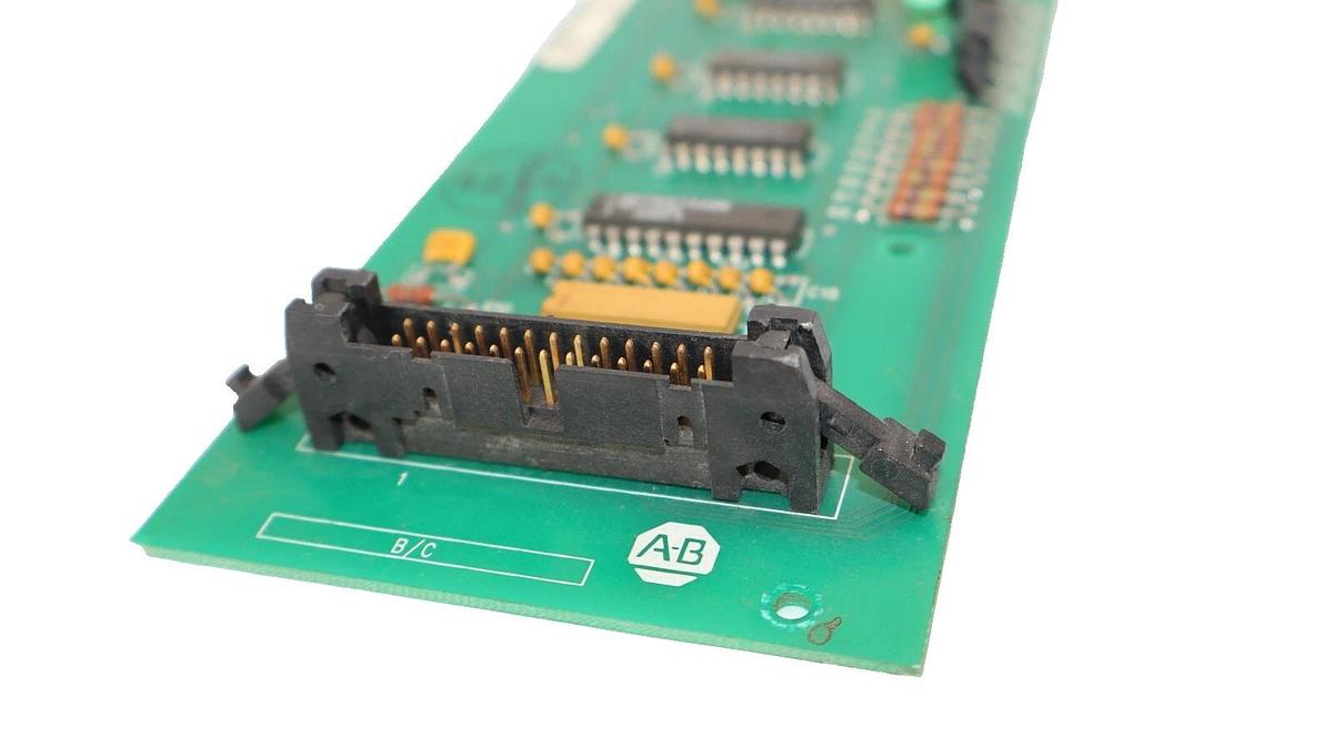 Used ALLEN BRADLEY 155739 Rev. 01 , M9I5958 Drive Board