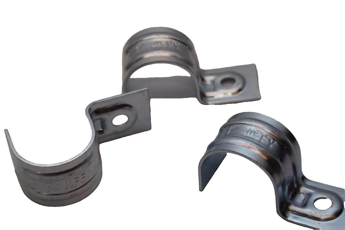 (Lot of 70) JIFFY 1" One Hole Conduit Strap P-Clamp NEW