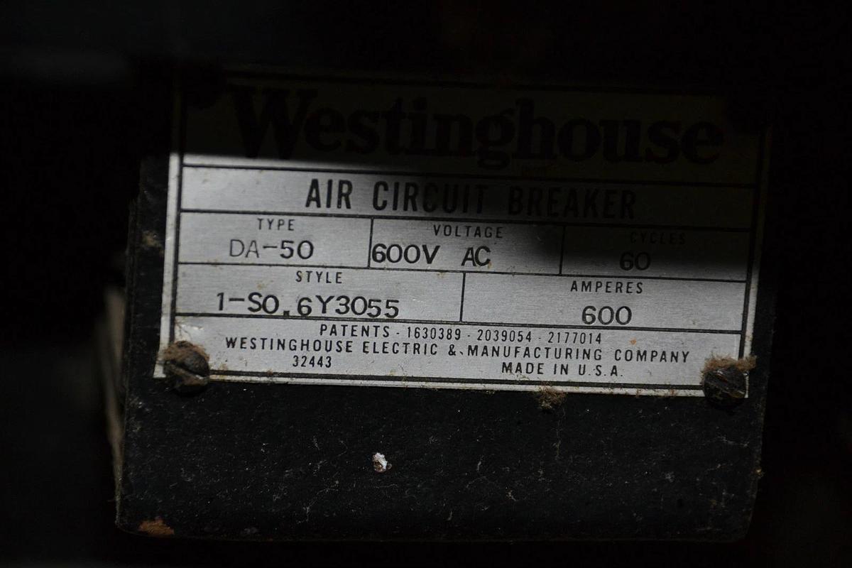 Used Westinghouse DA-50 Air Breaker 600a 600 a amp 1-so. 6y3055 w/ fb600e static trip