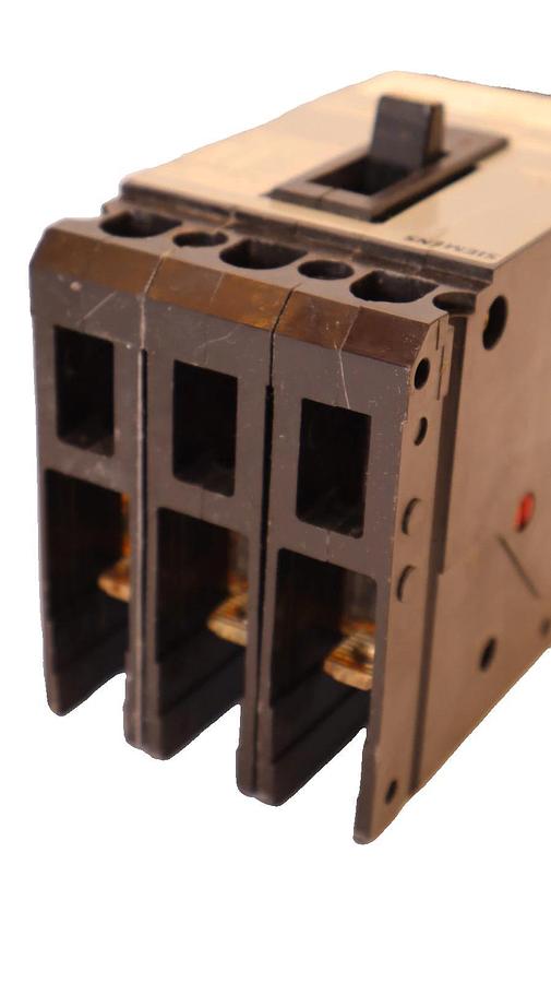 Used SIEMENS ED63S100A 100A 3P Molded Case Switch Circuit Breaker