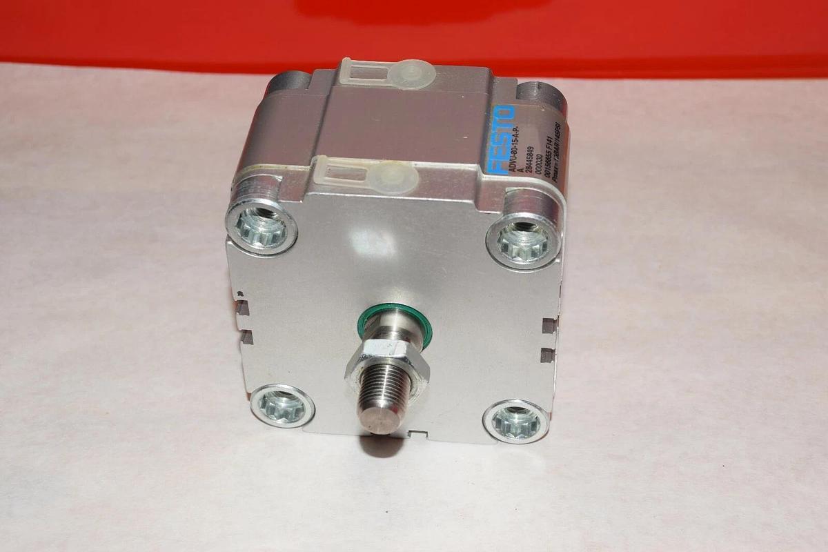 NEW FESTO ADVU-80-15-A-P-A 10BAR CYLINDER