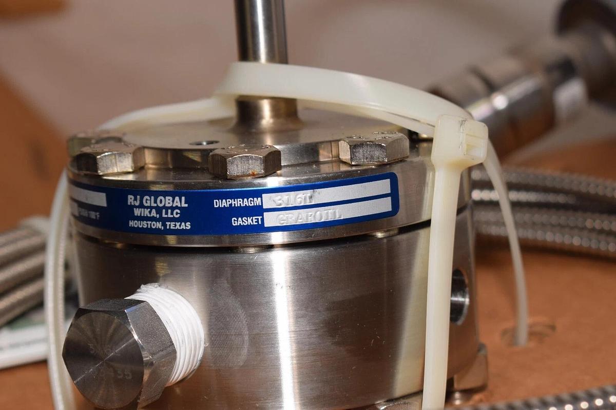 Honeywell STR800 GP Remote Seal ST800 STR87G-11A05D0-KKGJBCDSG-B-AHD-11C-B  NEW