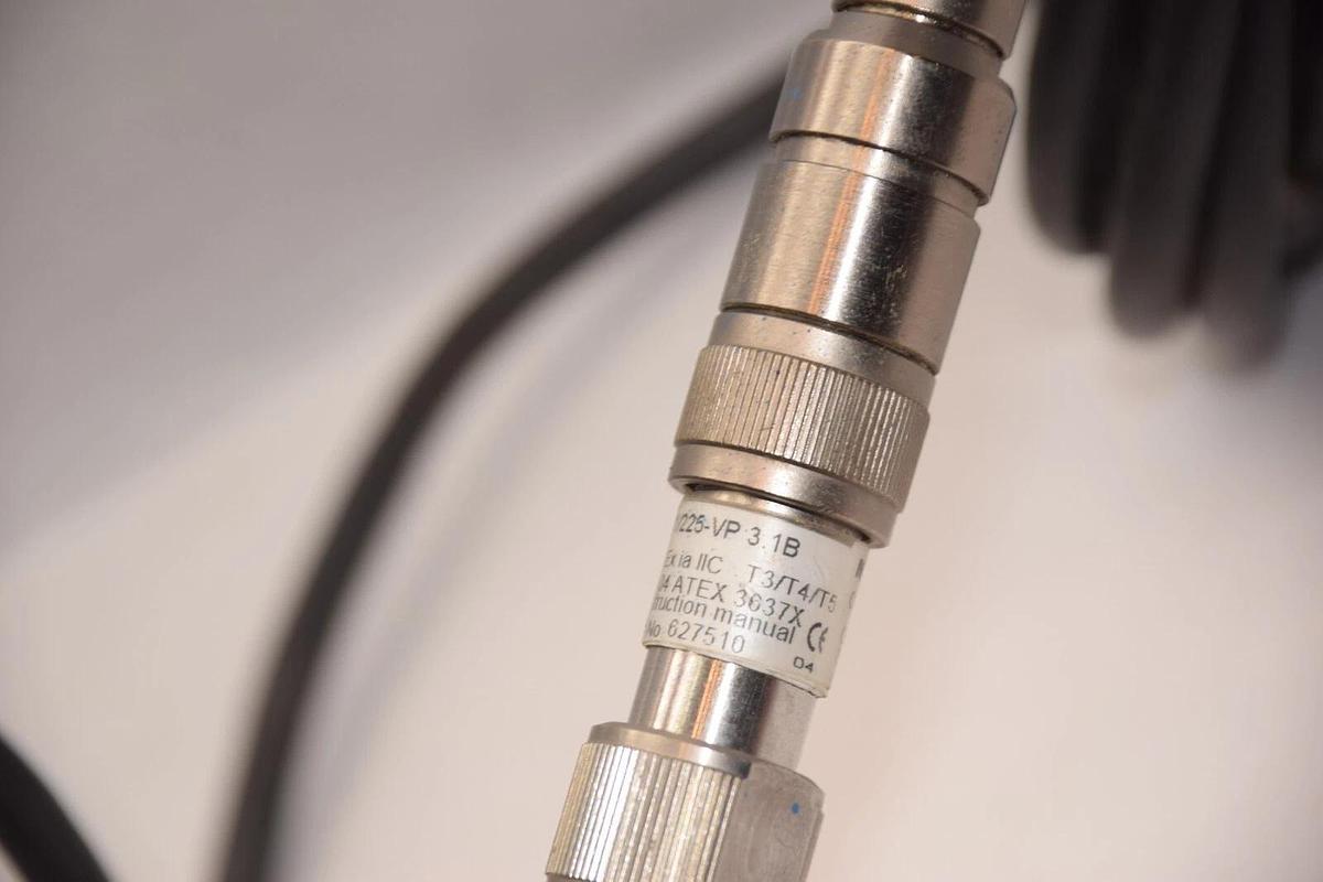 Used METTLER-TOLEDO CH-8902 URDORF ,  7001/225-VP 3.1B Conductivity Sensor