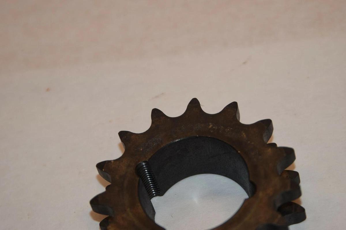 NEW MARTIN D40ATB15H DOUBLE ROW SPROCKET