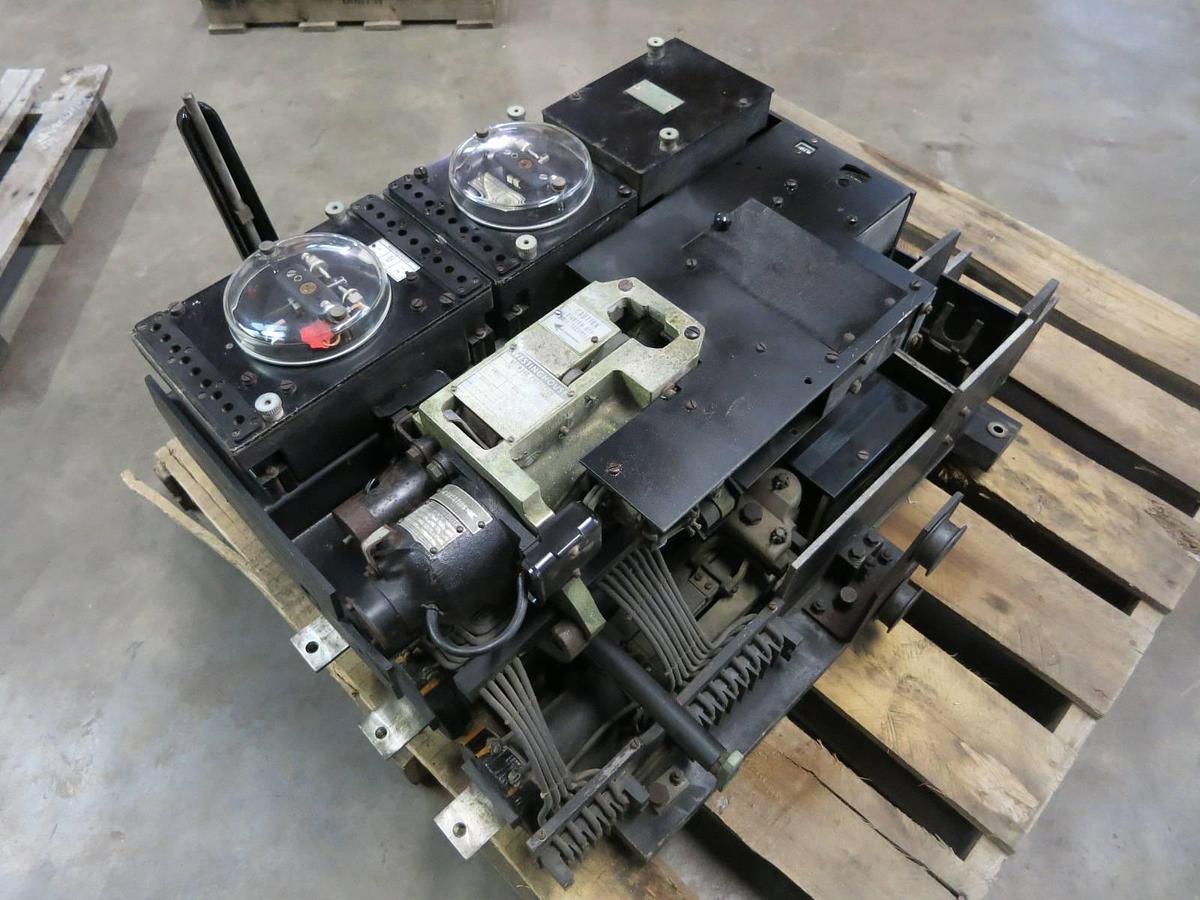 Used WESTINGHOUSE HF3070U 3P 70A 70 Amp 70 A 480V HF-Frame Mark 75 Circuit Breaker