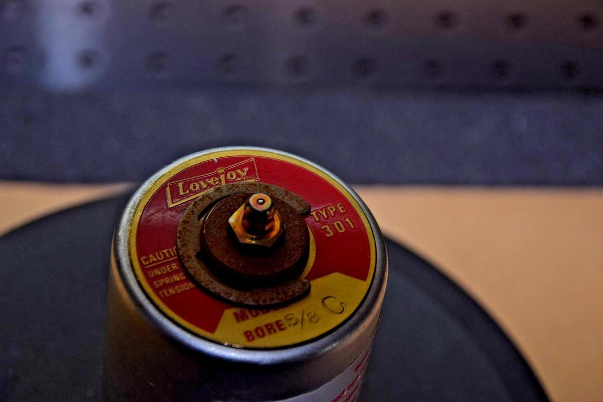 LOVEJOY 301 Variable Speed Pulley 5/8" C (New)