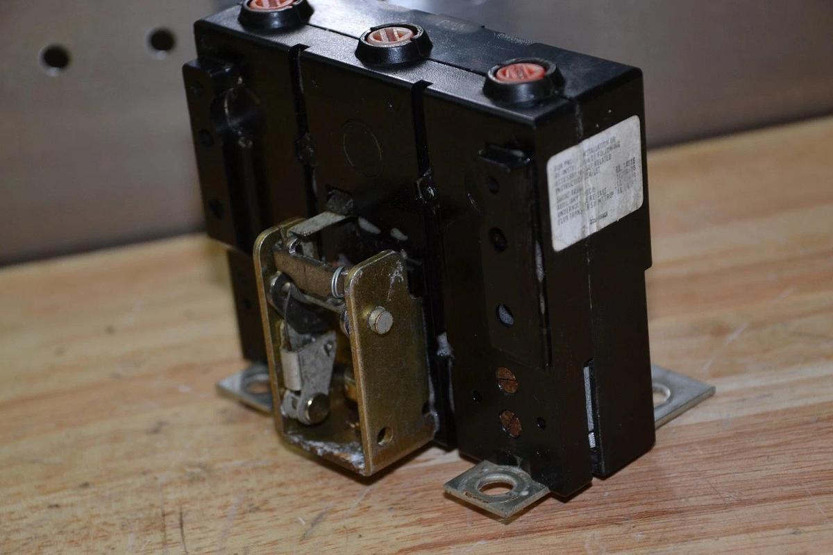 Used WESTINGHOUSE HKB3200T 200 A Amp 200A 1000-2000 INSTANT TRIP AMP