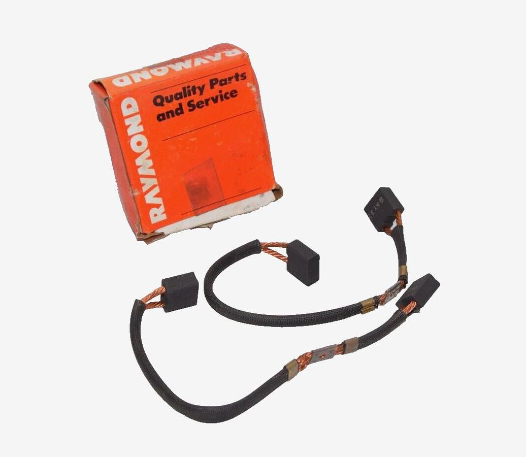 (NEW - Box of 2) RAYMOND CARBONE RAY33 Carbon Brush