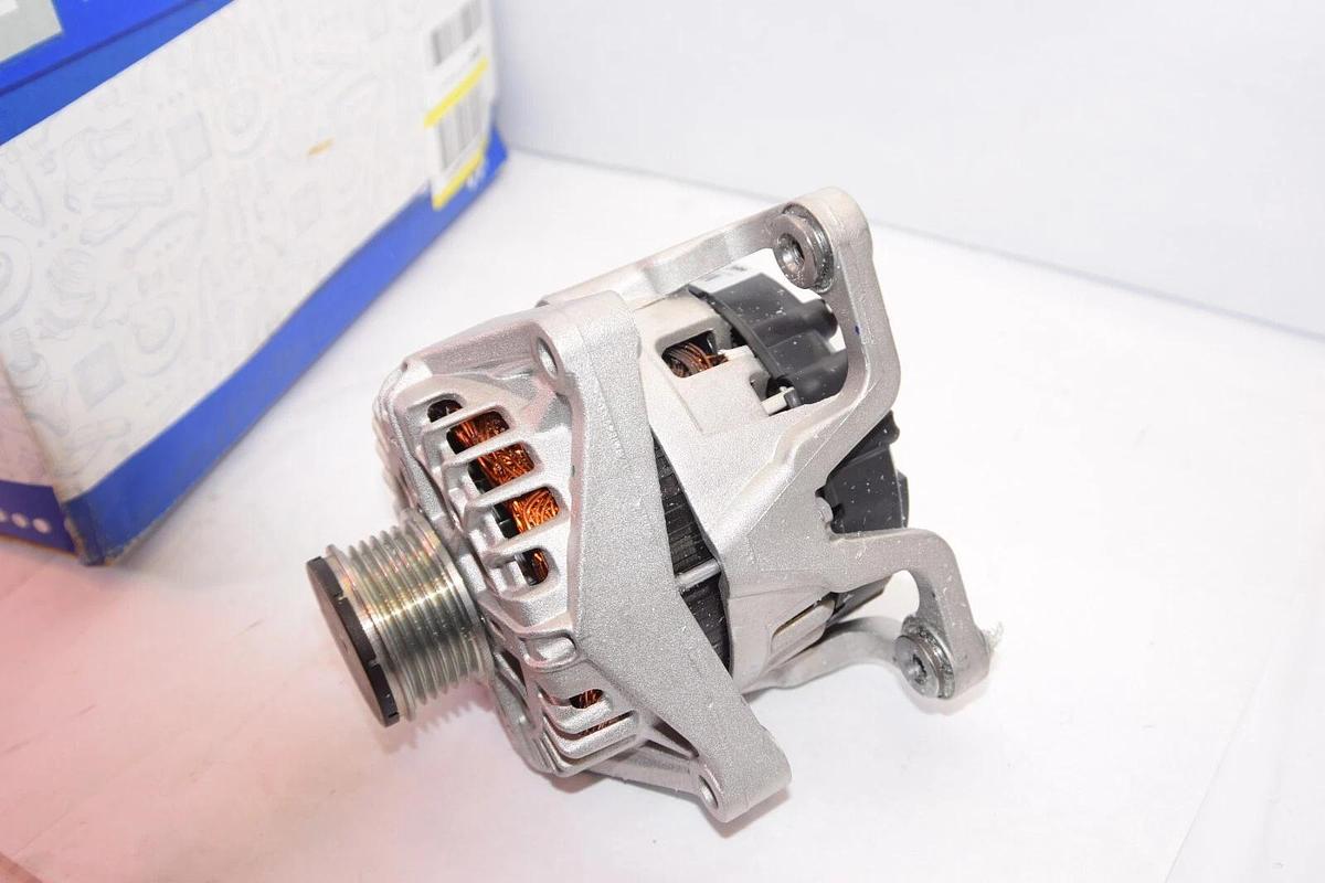 (NEW) GM / GENERAL MOTORS 23247389 14V 130A Alternator