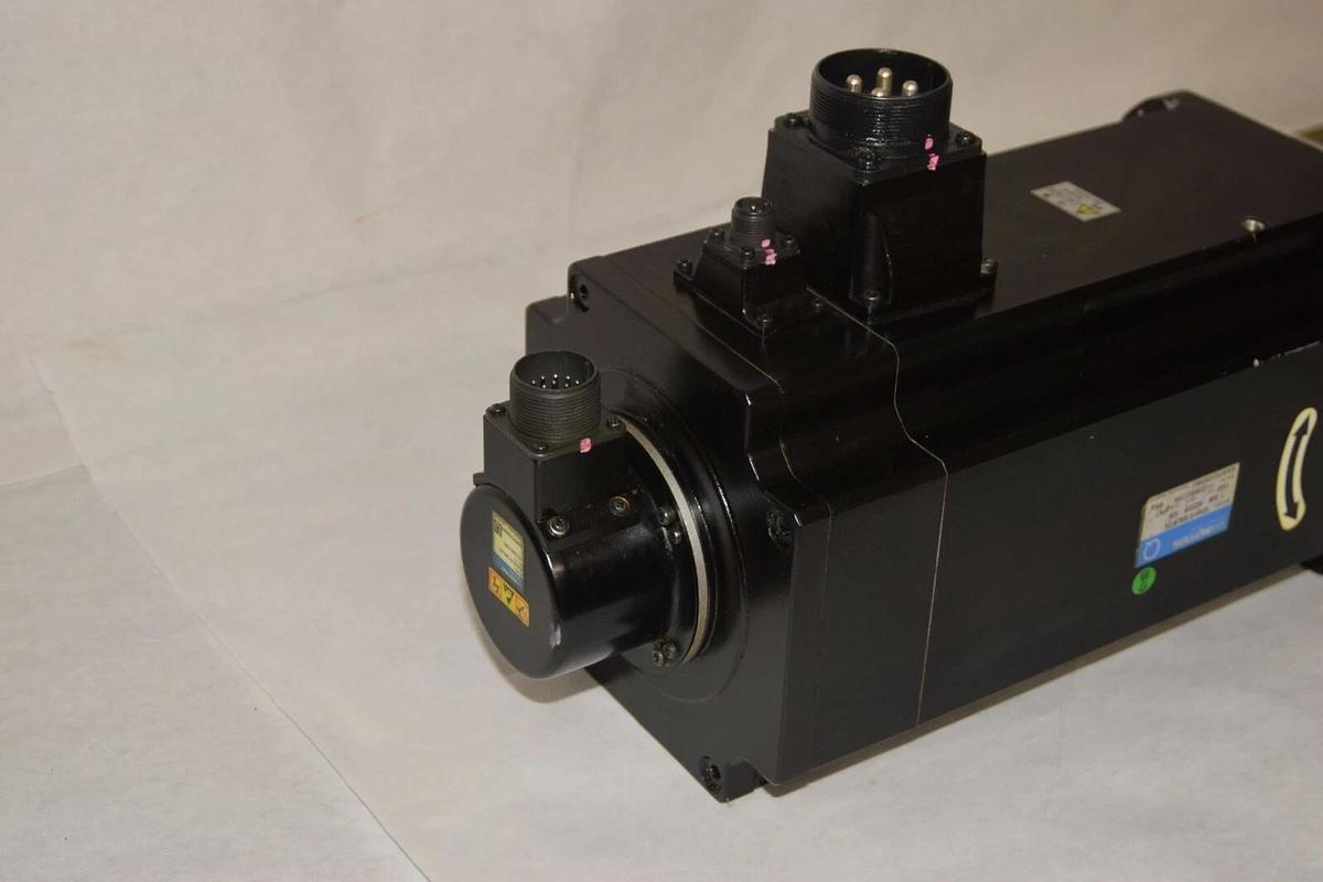 Used SANYO DENKI Q2AA18750LBF34 7.5kw Servo Motor & RA035-015BC201 SanMotion Encoder