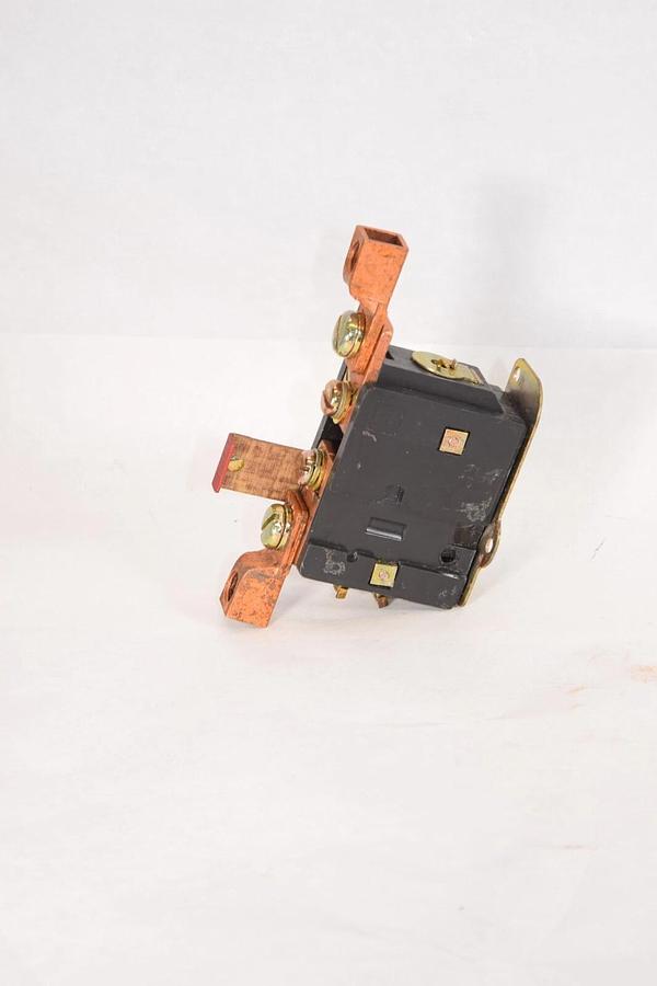 (NEW) SQUARE D AUO-IL AUO IL Class 9065 600V Thermal Overload Relay *Oxidation*