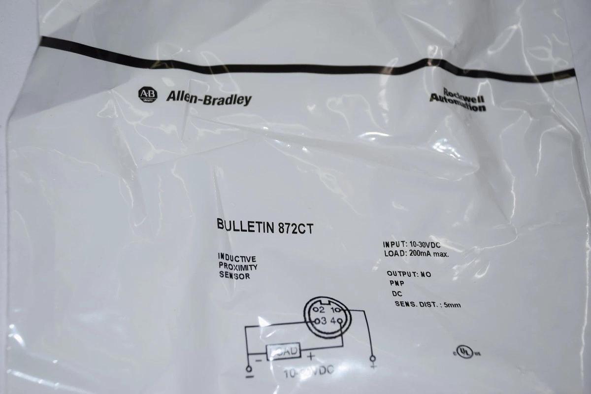 ALLEN BRADLEY 872CT-DH5NP18-D4 SERIES D 10-30VDC 200mA PROXIMITY SENSOR NEW