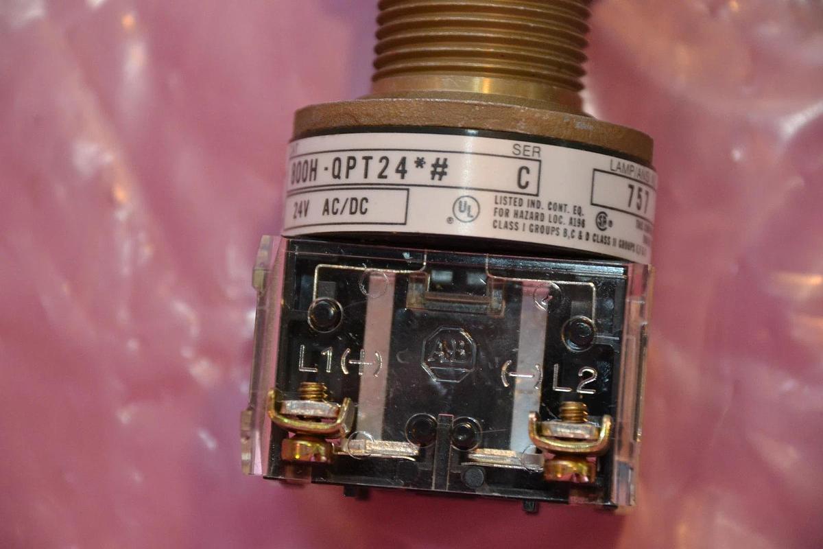 ALLEN BRADLEY Pilot Light 800H-QPT24O 800H QPT24 800HQPT24O ORANGE SER. C  NEW