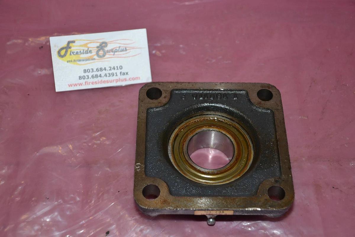 FAFNIR FLANGE BEARING VCJ 1 7/16 VCJ 1-7/16 VCJ1-7/16 NEW