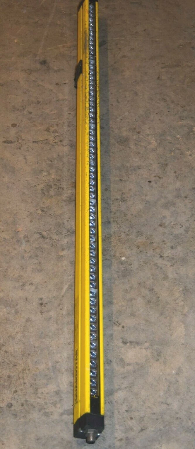Used GUARDSTAR BS1030R B Series 0.5-15m 24Vdc Receiver Light Curtain